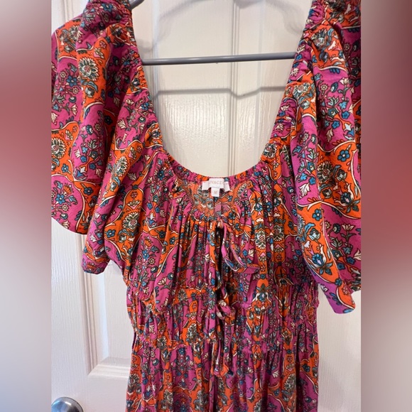 Olivaceous size medium bohemian floral mini dress - Picture 3 of 7